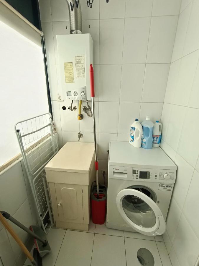 Modern 1Br For 4 - Great For Long Stays, 10 Min To Attractions 加亚新城 外观 照片