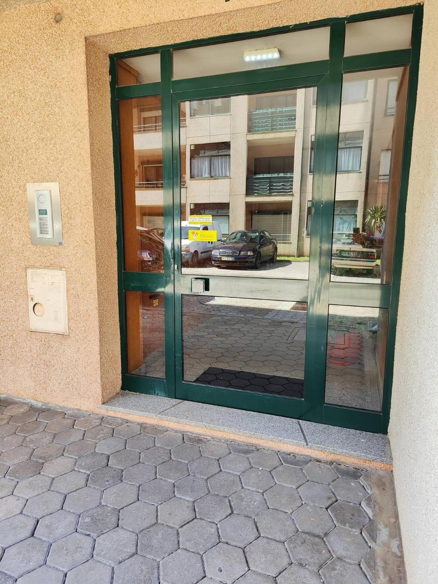Modern 1Br For 4 - Great For Long Stays, 10 Min To Attractions 加亚新城 外观 照片